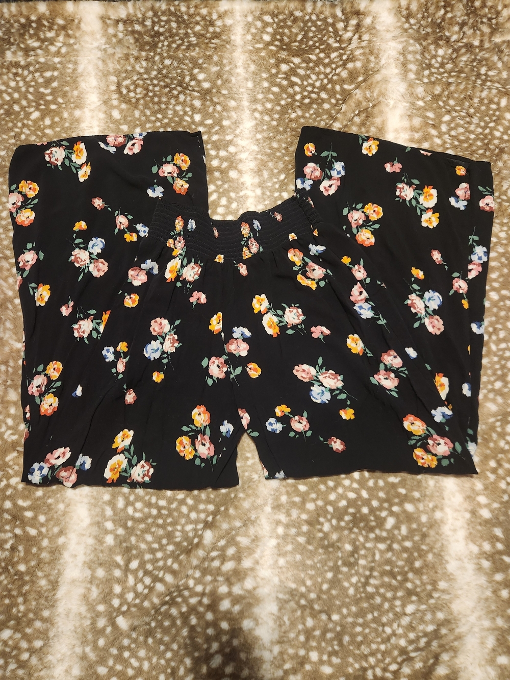 Abercrombie & Fitch Navy floral wide leg pants